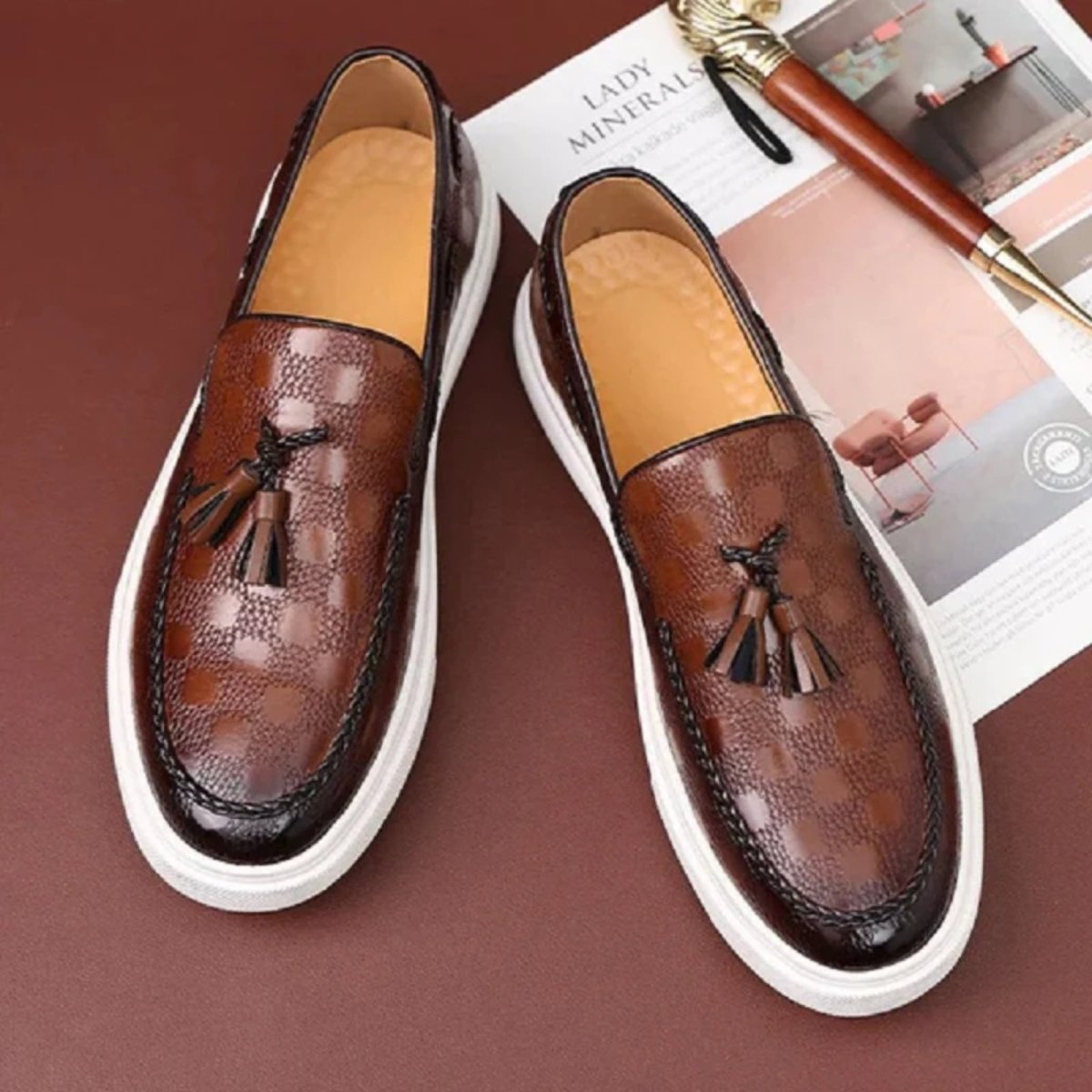 kouvr-carlo-brown-loafer-embossed-pattern-detail..jpg