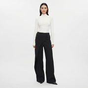 Penelope Hill | Pantalon large à jambes larges et empiècement asymétrique