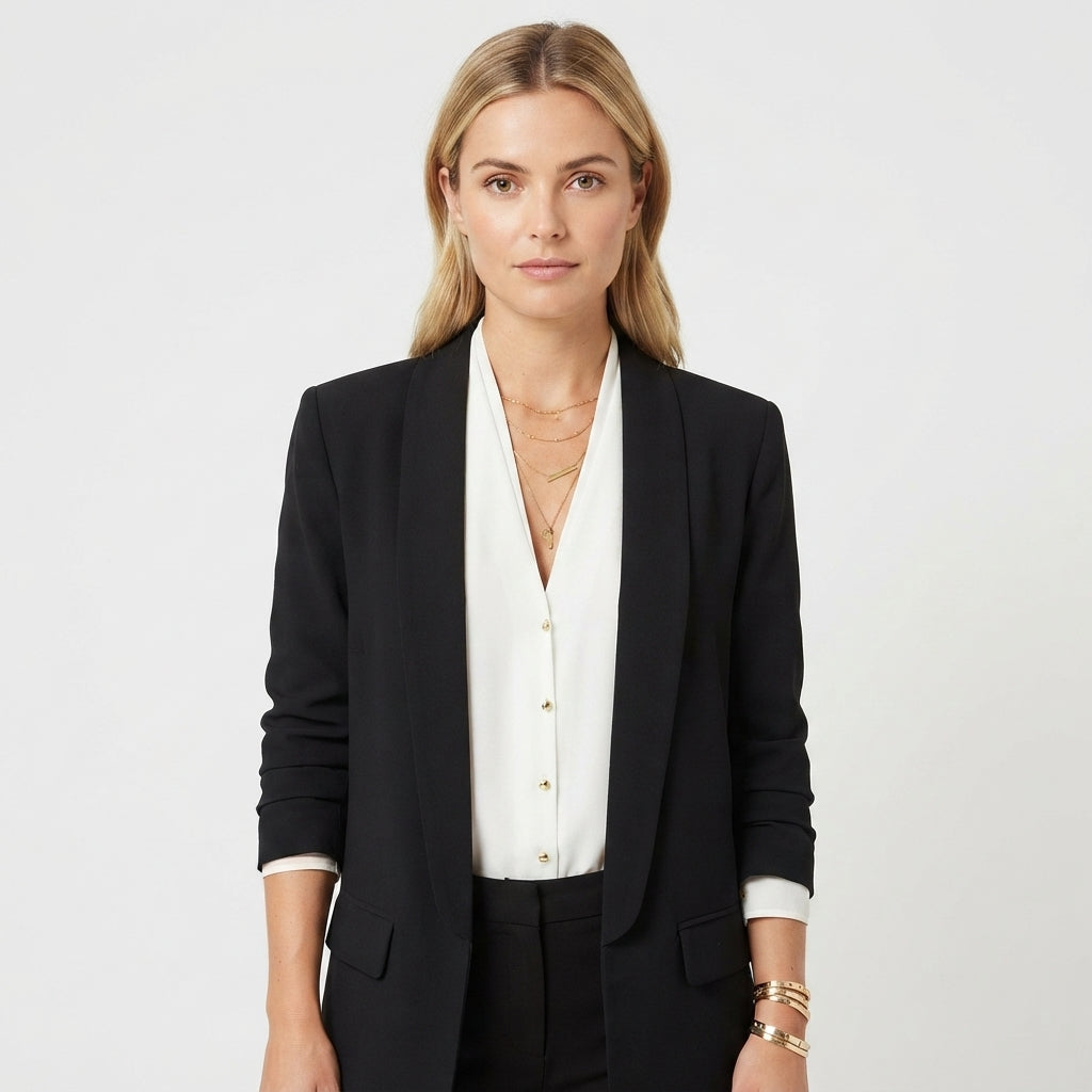 poppy-wilson-model-black.jpg