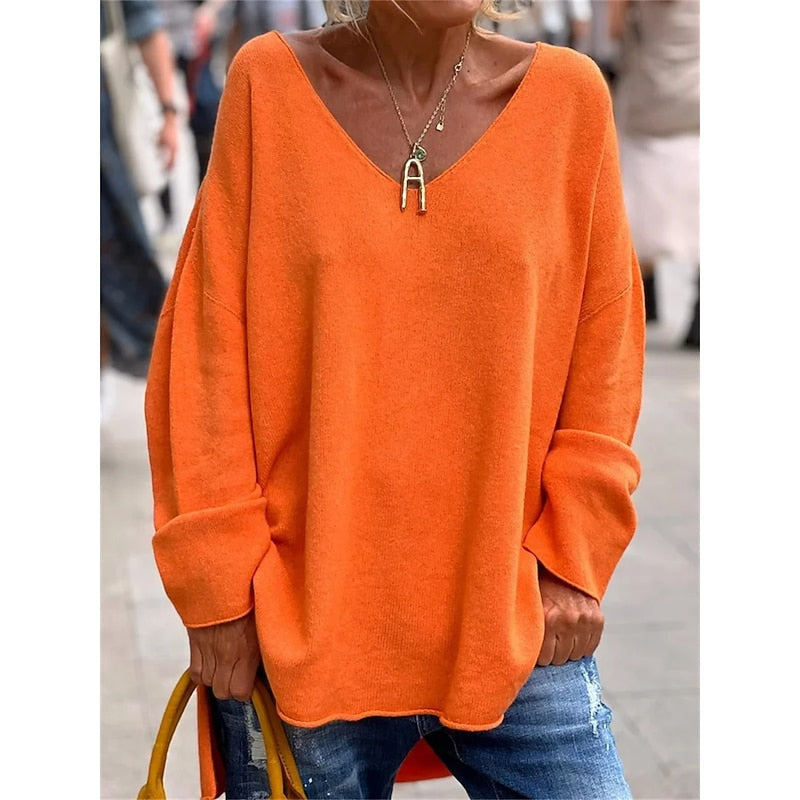 Prudence Whitmore | Relaxed V-Neck Knit Pullover
