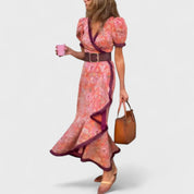 Bronwen Ashford | Robe longue portefeuille fleurie à manches bouffantes